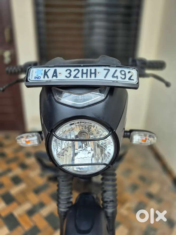 Bajaj CT 110X