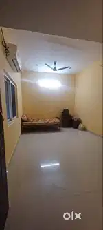 Spacious independent AC room