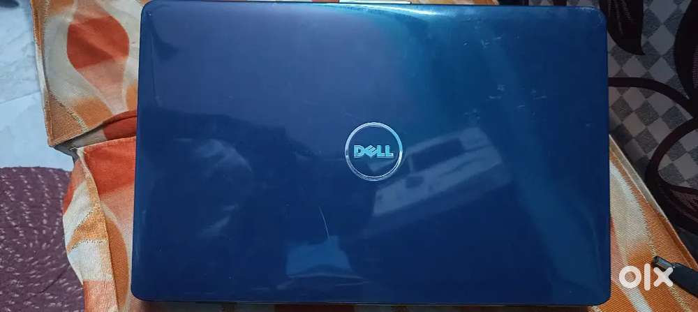 Dell laptop 3gb ram 250gb rom biso lock lagi ase