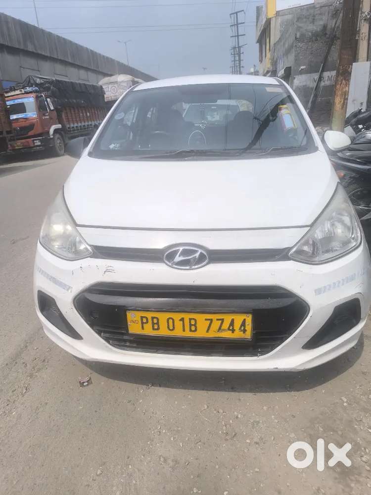 Commarcial car for sale all paper compleet 11630 24 installment pendin