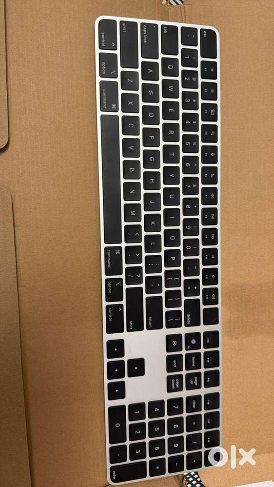 Apple magic keyboard with num pad