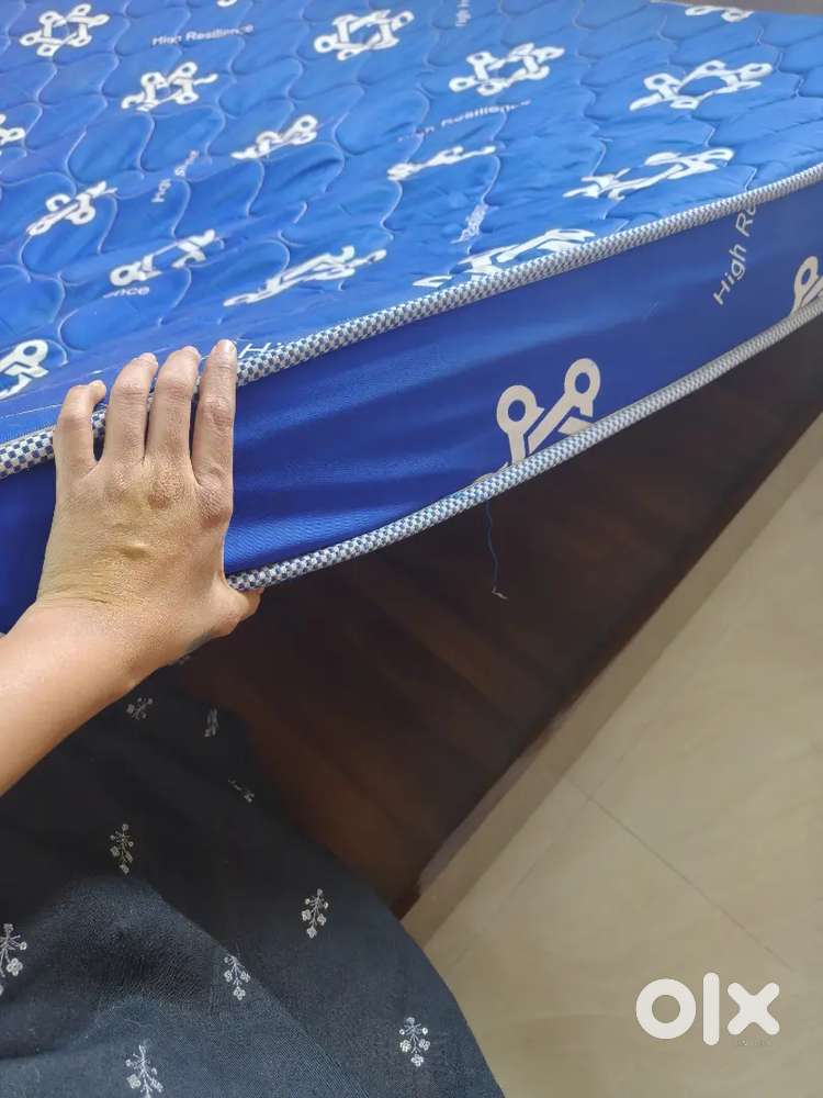 Centuary mattress only 6999/- only 3 years old