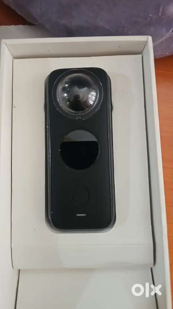 I am selling insta 360 with full box and lenses all equipments