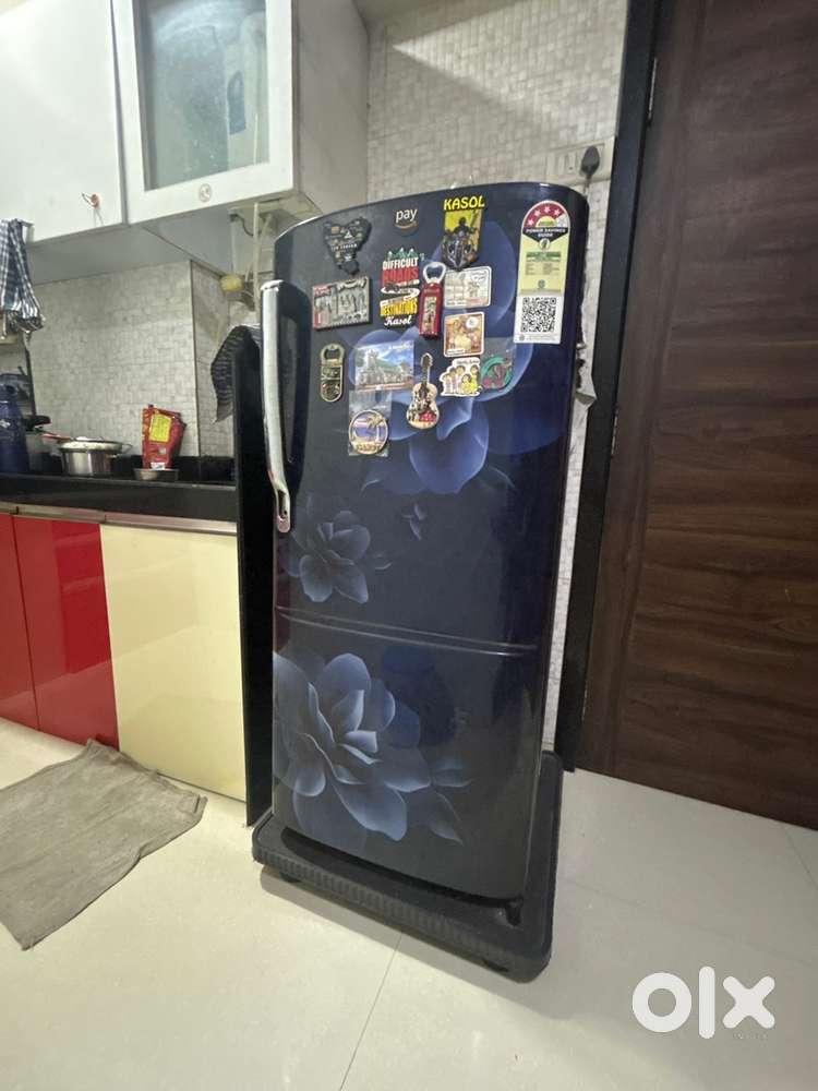 Good condition Single door Samsung fridge in warranty