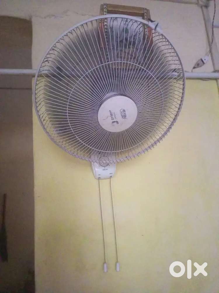 Wall Fan best condition