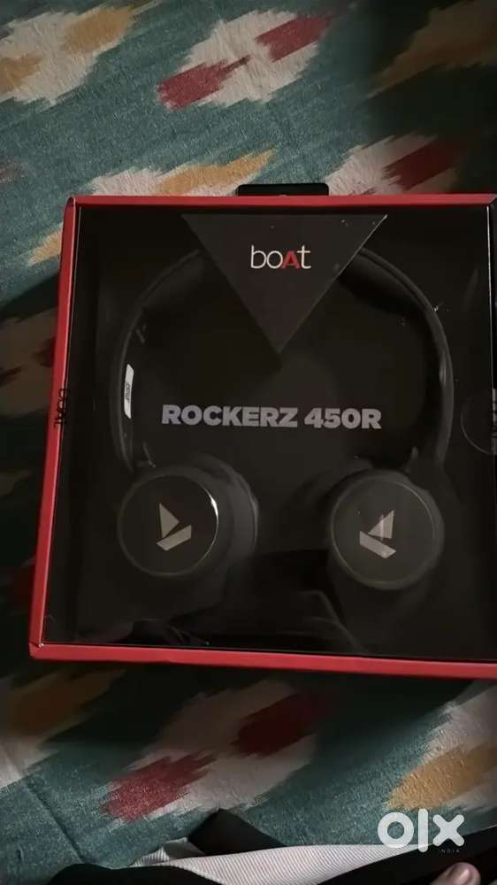 Boat RokerZ 450 Black colour