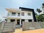 Mannuthy 5.5 cent land , 4bhk  New villa , Thrissur