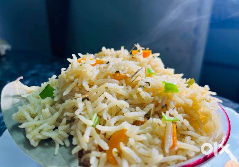 Kitchen helpers nd waiters nd house keeping required