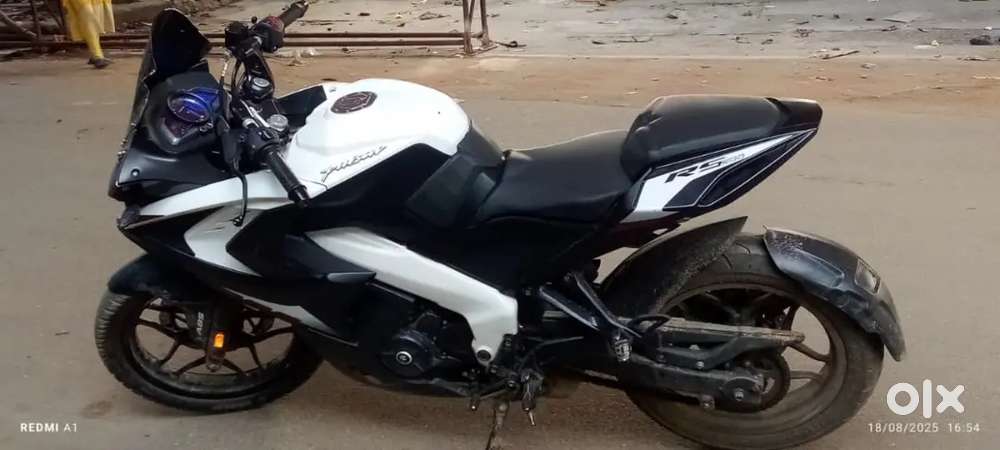Brand new well maintained RS200 twin ch abs