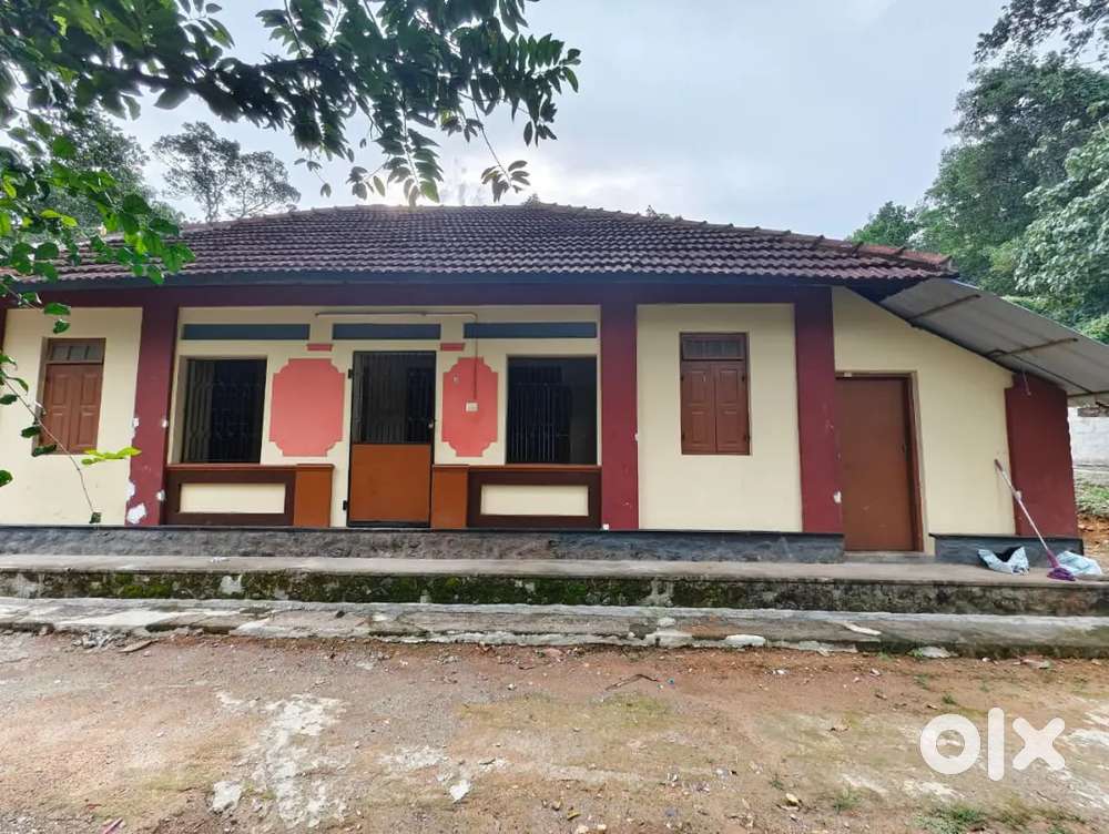 Traditional Model Kerala House for RENT
