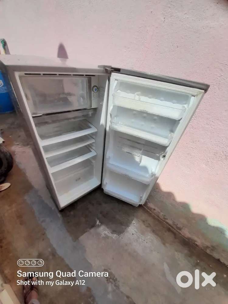 150  liters Refrigerator