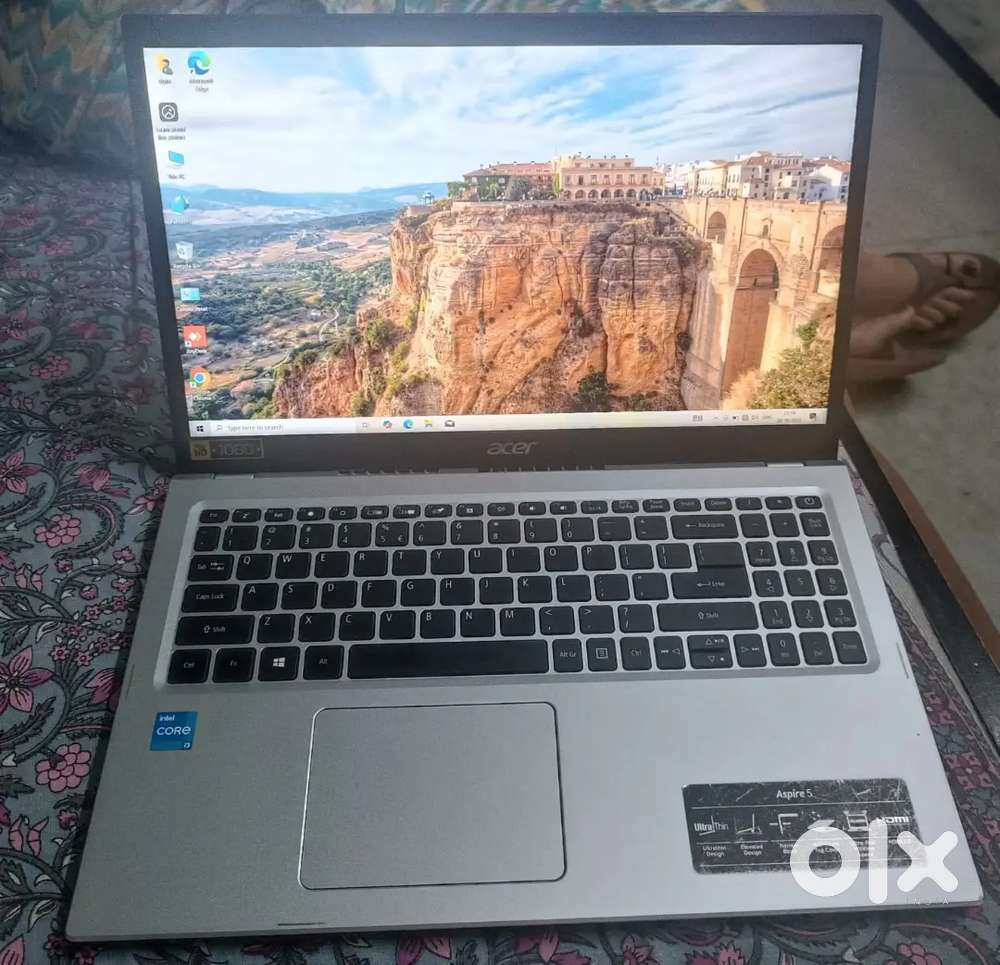 Acer aspire 5 series laptop in very good condition