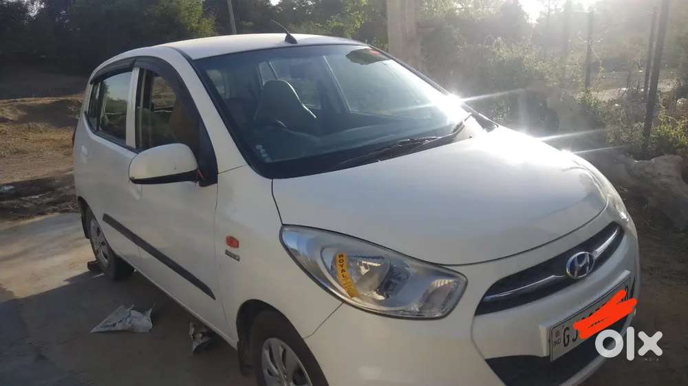 Hyundai i10 2011 CNG & Hybrids Well Maintained