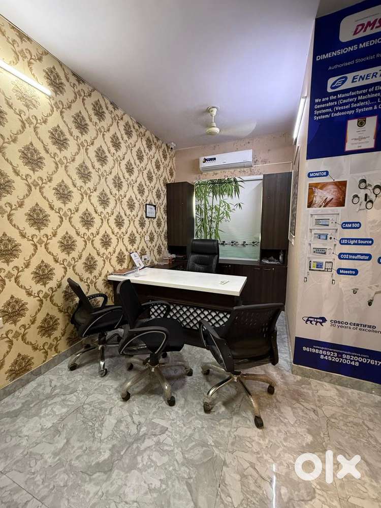 Office fully furnished good location easy aproch