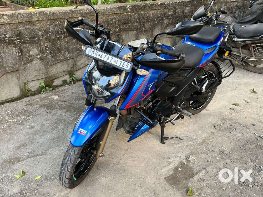 Apache 200 4v matt blue urgent sell genuine buyers only