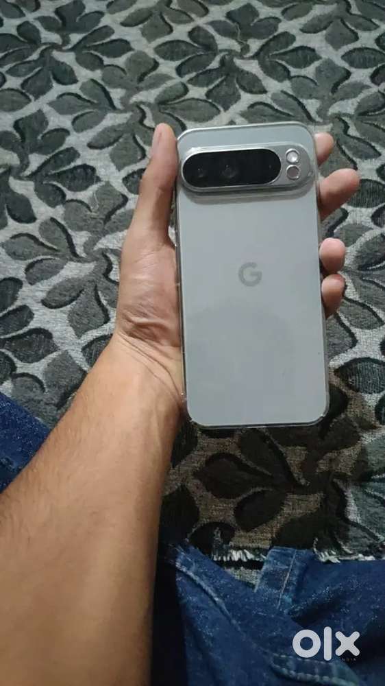 Google pixel 9 pro XL only 4-5 days used in new condition