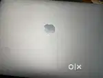 Apple Mac Book pro ( 16 gb )