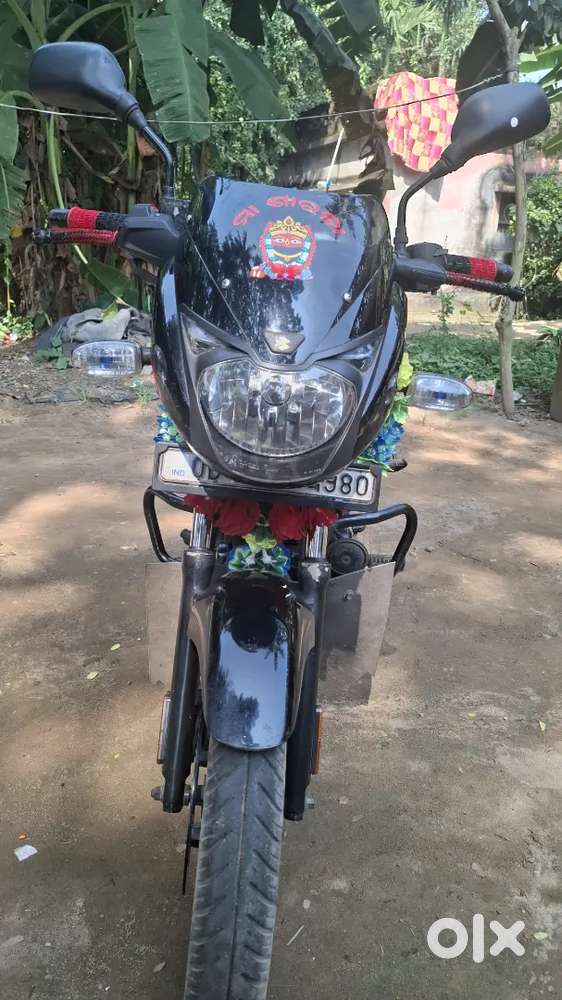Pulser 125