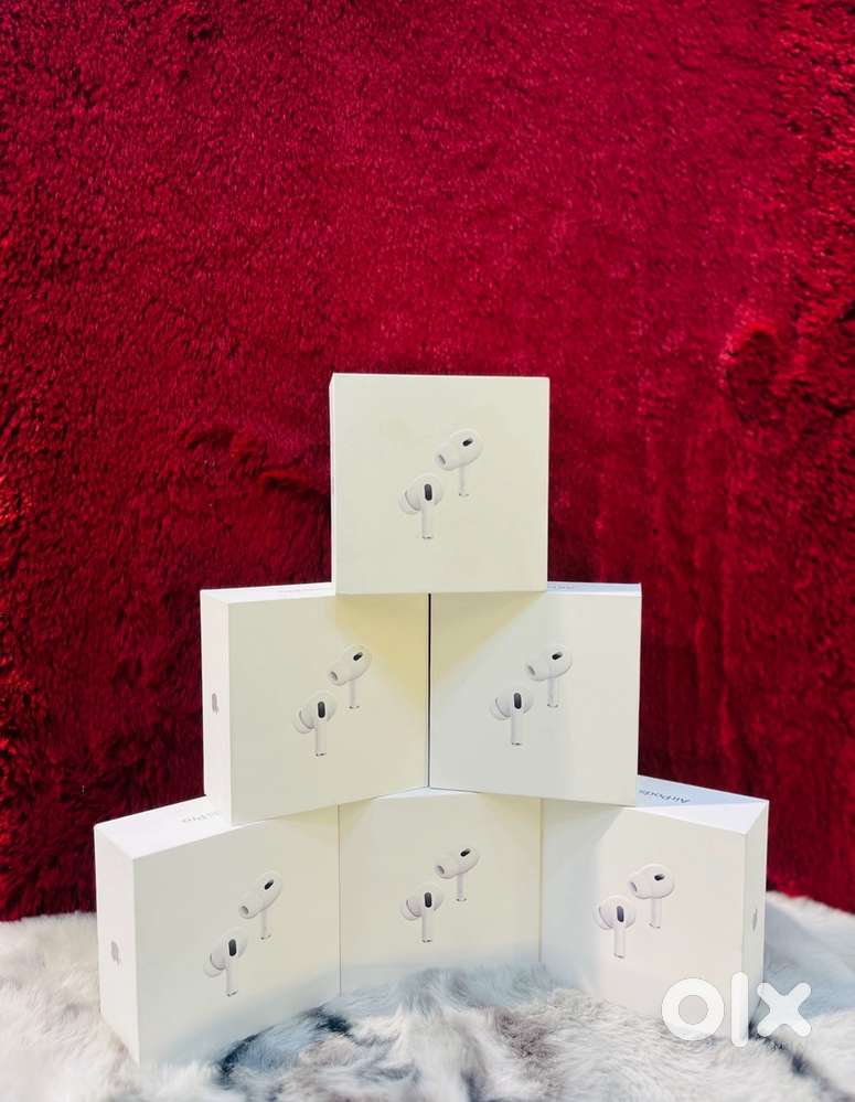 AIRPODS PRO3 WITH MAGSAFE SEALED WITH STORE BILL AND 1YEAR WARRANTY