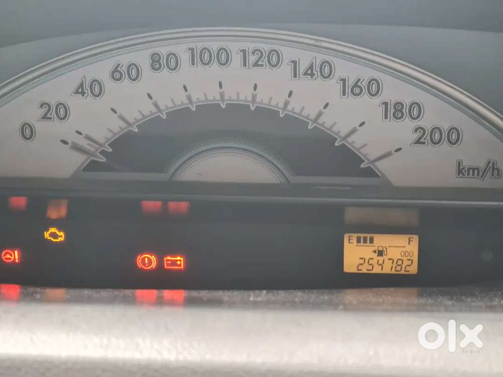 Toyota ethos, 2nd owner,  2,55,000 drive,  all clear papers.
