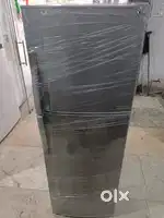 I'd09 lg 300 liter double door fridge with inbuilt stabilizer