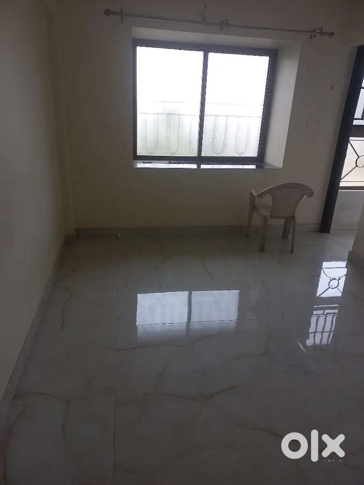 I AM BROKER)LOAN ARRANGED.CALL DIRECTLY 2BHK FLAT LIFT CARPARK  ETC