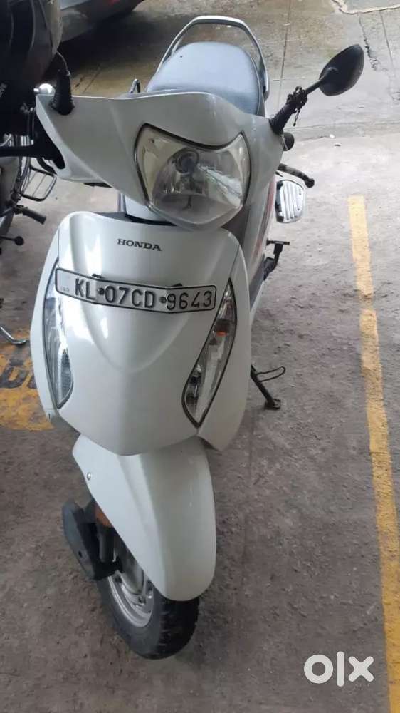 2015 Aug  Activa I -Well-Maintained -Low Kms  - 35,000 negotiable