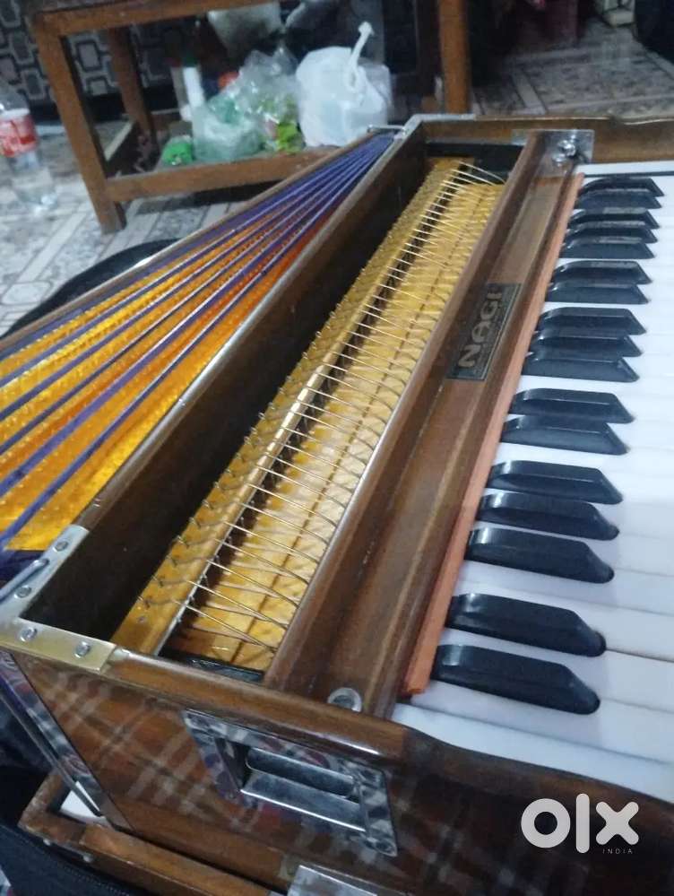 Bass mil negi Harmious