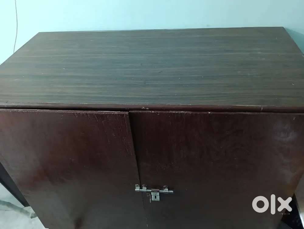 Cutting table