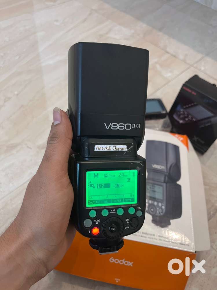 GODOX V860 ii flash & X Pro trigger cannon