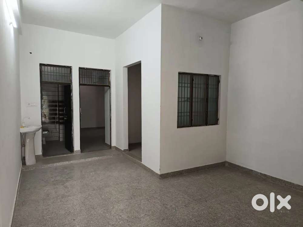 Zero Brokerage 2BHK in Dayalbagh Tagor Nagar