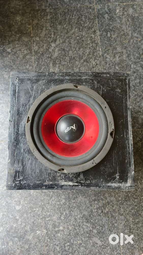 Subwoofer.