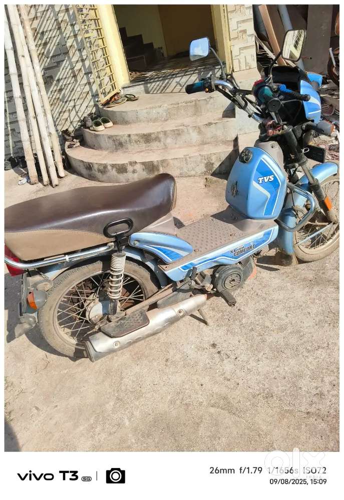 TVS XL 100 comfort blue