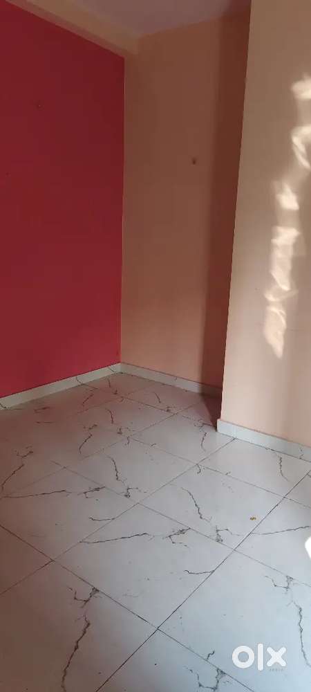 1 Rk independent flat for rent in Bahu bazaar, couple n bachelor allow