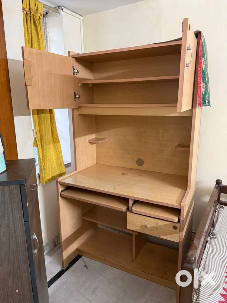 Study tabel, Mirror stand & Computer table