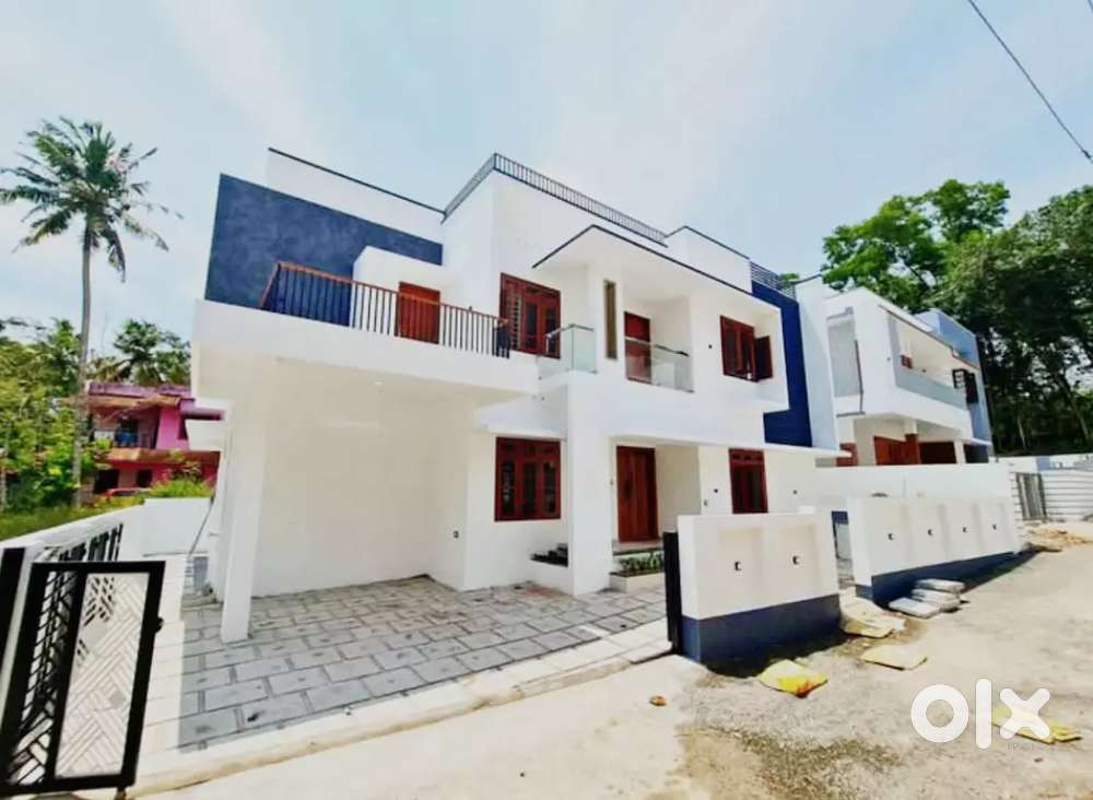 POTHENCODE 5 CENT 4 BHK