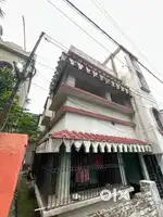Well maintained house for sale.