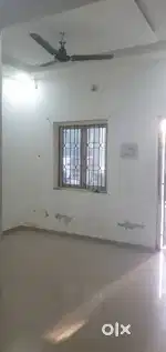 ઓફિસ + ગોડાઉન રોડ ટચ
