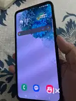 Samsung Galaxy S20+ , 8GB RAM  128GB Storage – ₹35,000