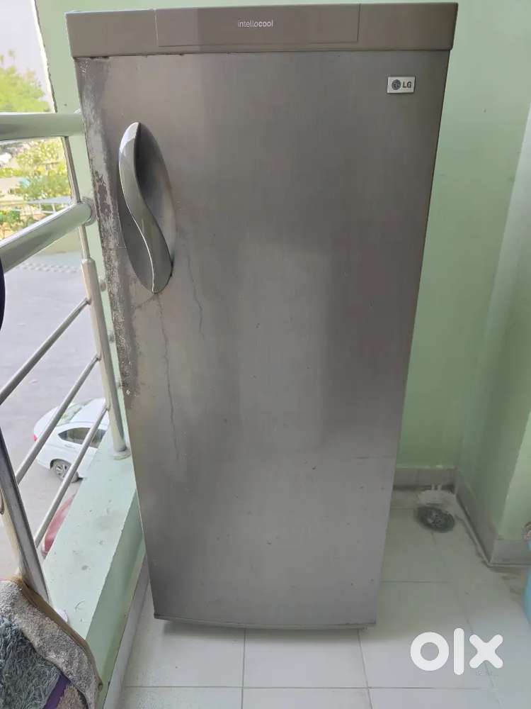 LG intellocool 197 Litre refrigerator - Perfect working condition