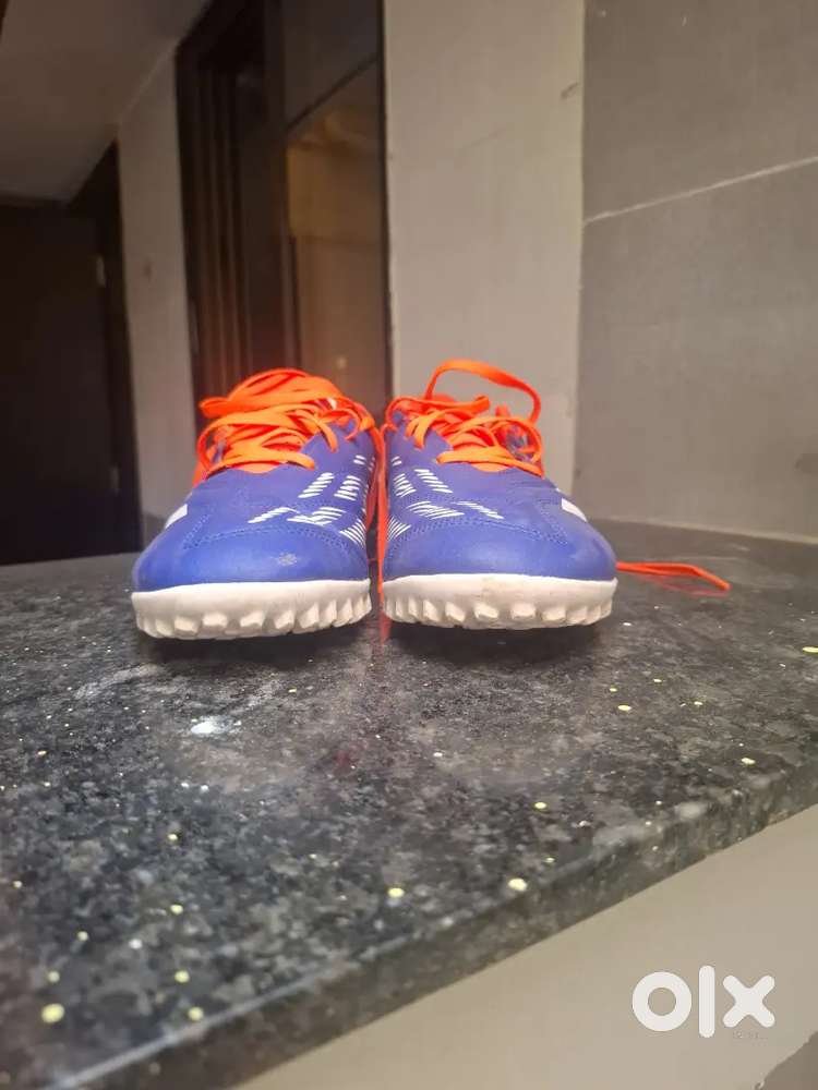 ADIDAS PREDATOR TURF