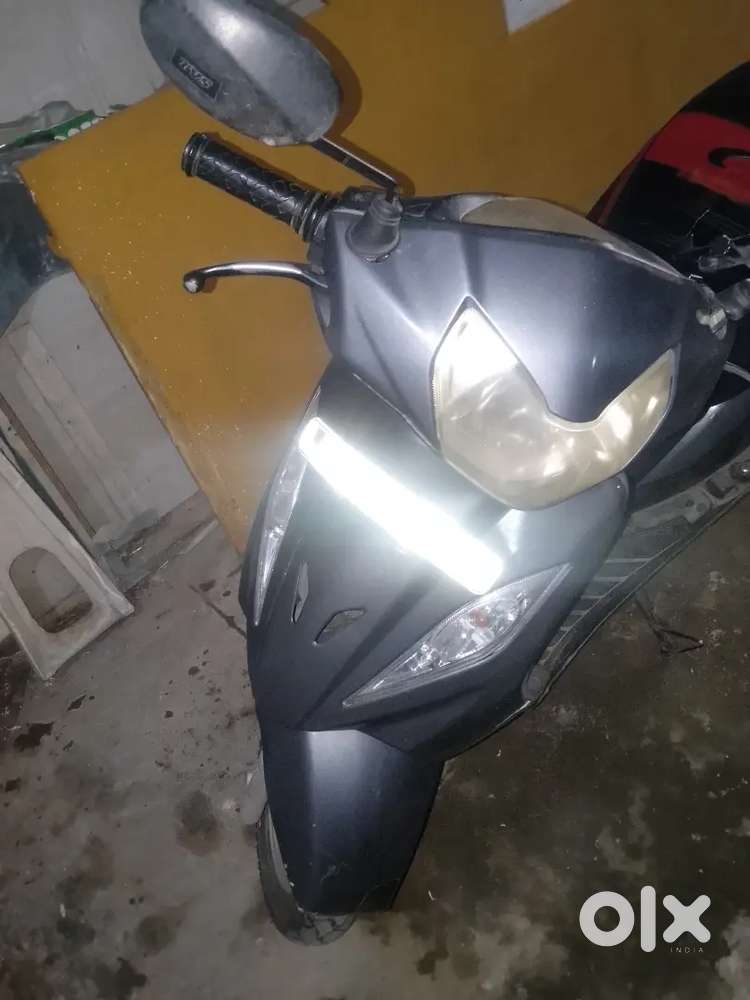 Two tyres brand new good condition all papers hai