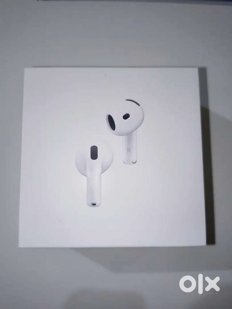 Seal packed apple airpod 4 with anc