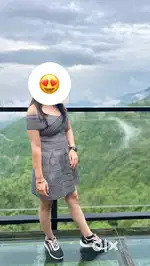 Second hand clothes for sell