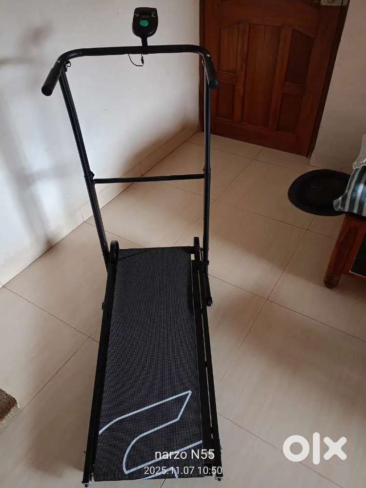 Foldable Manual Treadmill