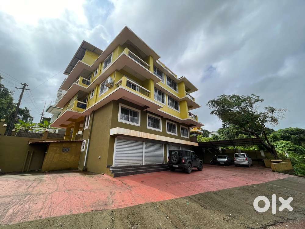 Spacious Double Heighted shops