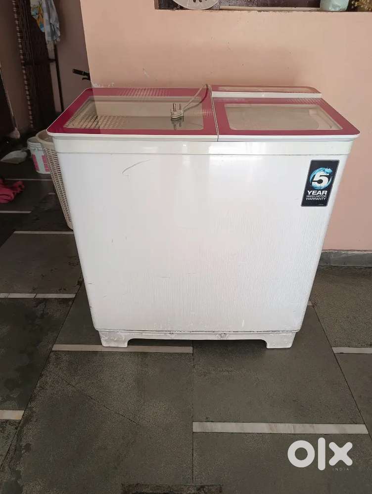 Godrej 8 kg Semi Automatic washing machine