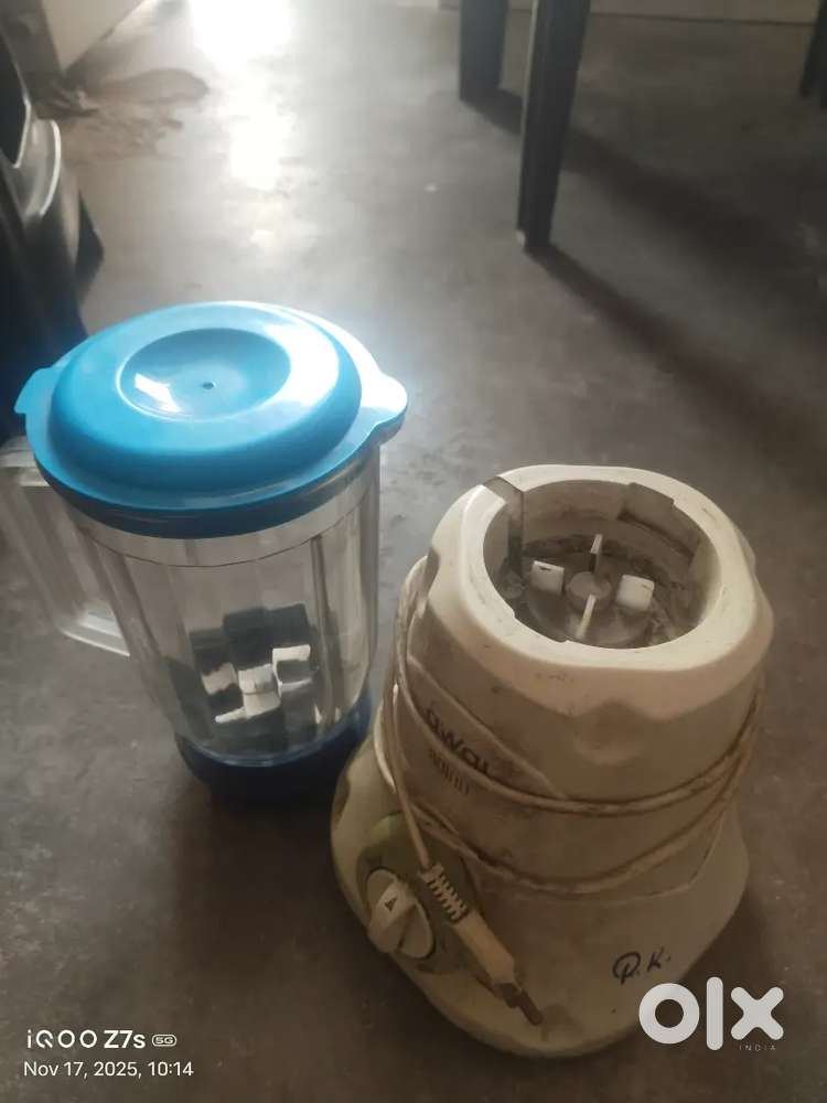 Grinding mixie milkshake