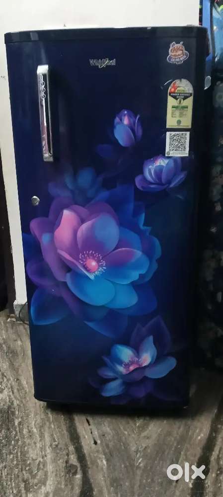 Brand new condition fridge urgently sale