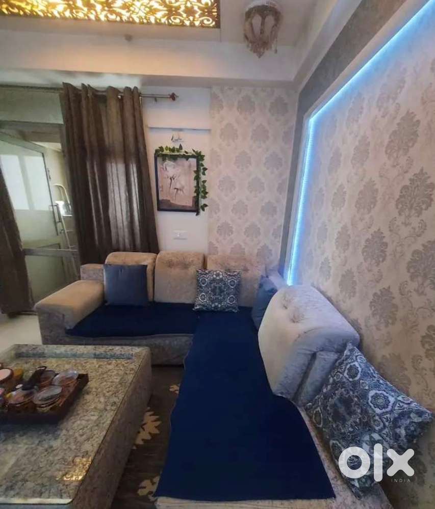 Selling 5 seater sofa